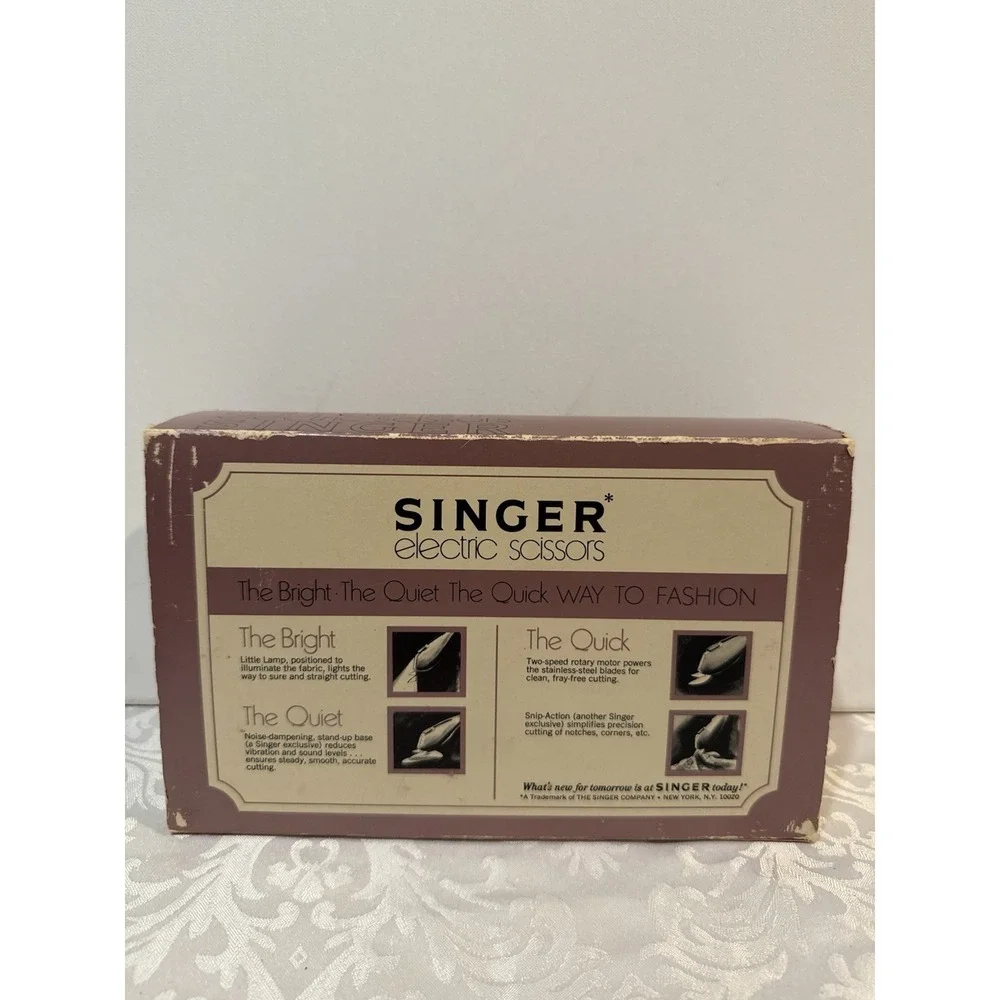 Vintage Singer Cutting Electric Scissors With Original Case and Cardboard Sleeve